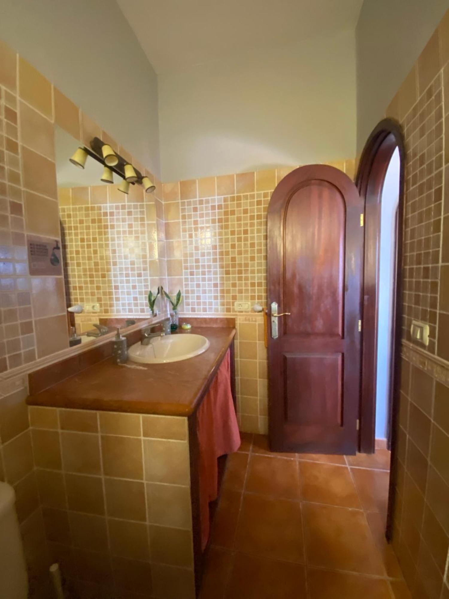 הוילה חוף ואיה גראן ריי Casa Roja La Calera מראה חיצוני תמונה